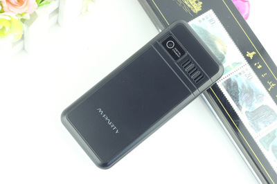 派對(duì)C555-A 2.4屏直板手機(jī) 經(jīng)典設(shè)計(jì)與實(shí)用功能的完美結(jié)合